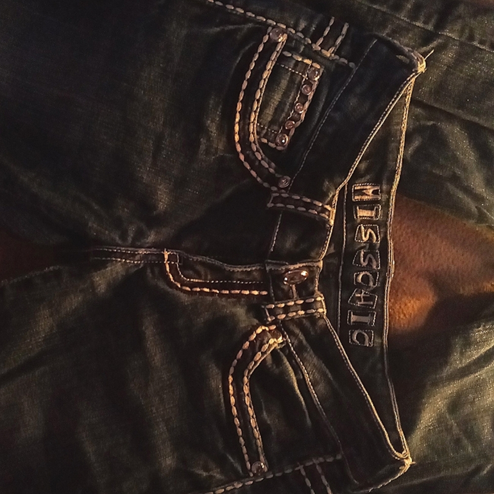 jeans